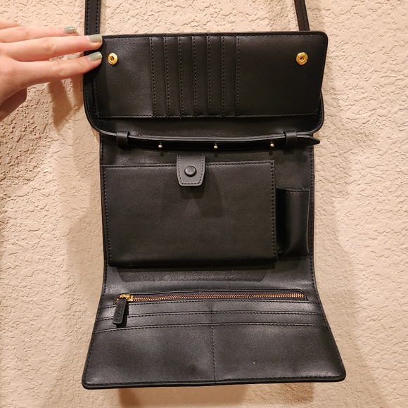 JW PEI Handbags - JW PEI vegan wallet crossbody clutch